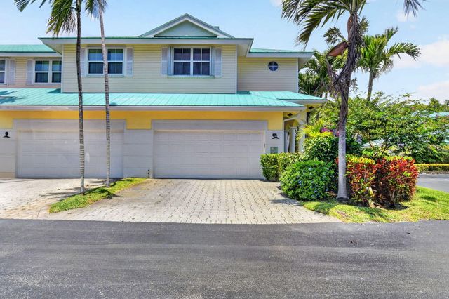 169 Barefoot Cove, Hypoluxo, FL 33462