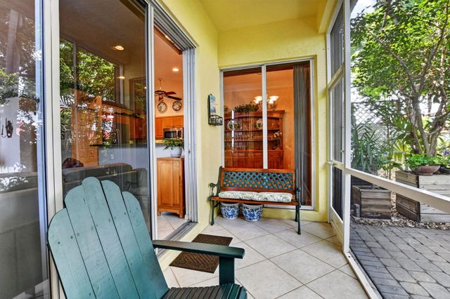 169 Barefoot Cove, Hypoluxo, FL 33462