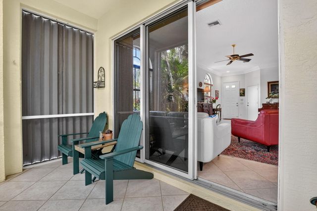 169 Barefoot Cove, Hypoluxo, FL 33462