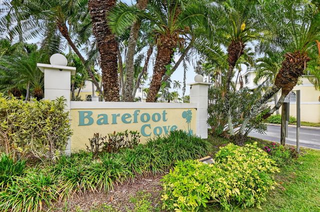 169 Barefoot Cove, Hypoluxo, FL 33462