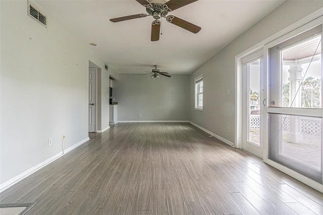 3885 POMPANO DRIVE SE A, St Petersburg, FL 33703
