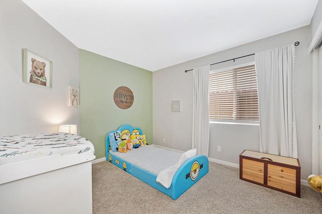 201 Stavros Ct, Roseville, CA 95678