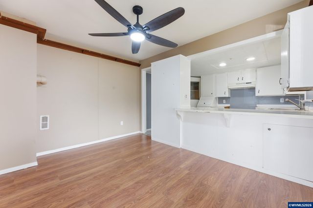 2375 Porter St, Lebanon, OR 97355