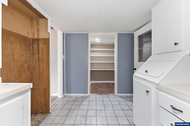 2375 Porter St, Lebanon, OR 97355