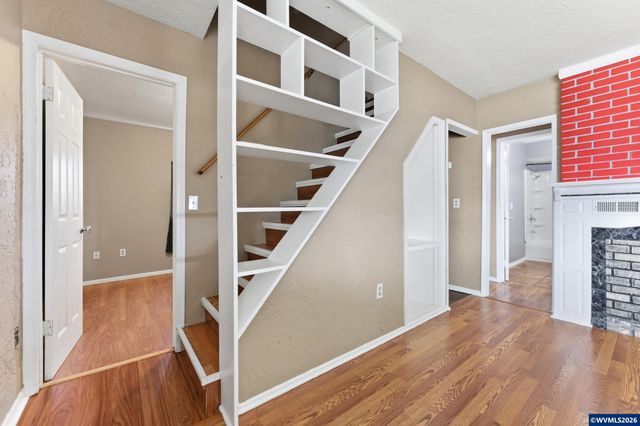 2375 Porter St, Lebanon, OR 97355