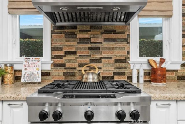 1015 Nottingham Road, Newport Beach, CA 92660