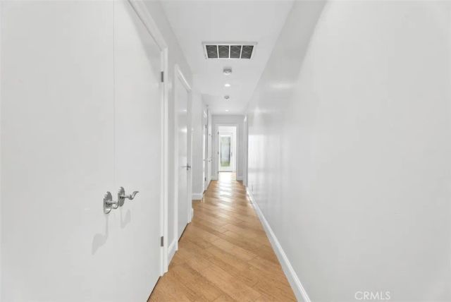 1015 Nottingham Road, Newport Beach, CA 92660