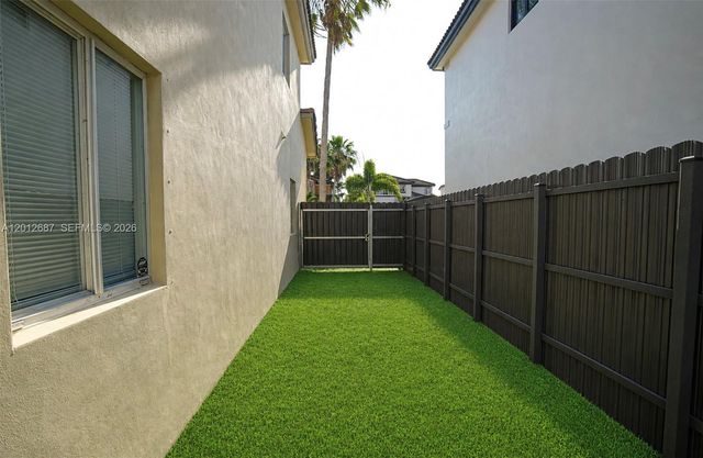 1751 SW 154th Path, Miami, FL 33185