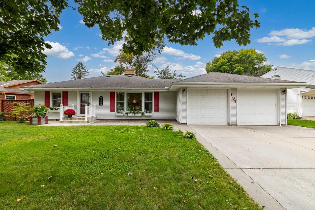 137 N Morningside Drive, Le Sueur, MN 56058 — photo 2