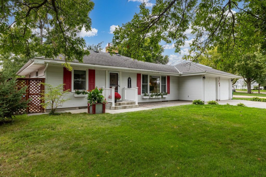 137 N Morningside Drive, Le Sueur, MN 56058 — photo 3