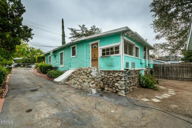 10645 Mount Gleason Avenue, Sunland, CA 91040