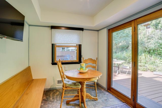885 Old Lexington Avenue, Saint Paul, MN 55116