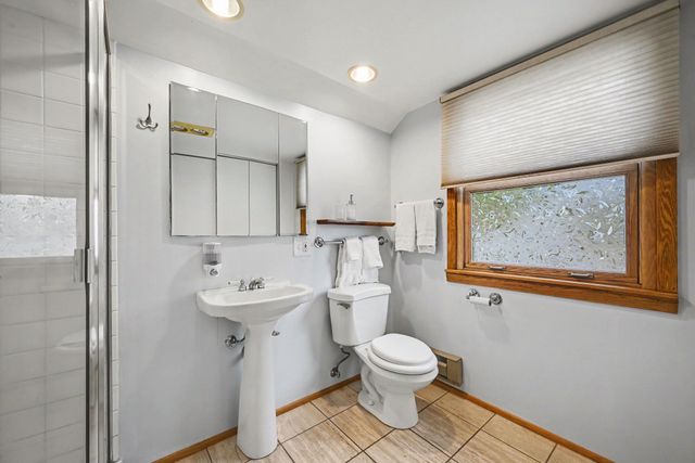 885 Old Lexington Avenue, Saint Paul, MN 55116