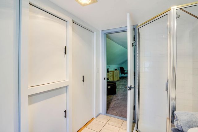 885 Old Lexington Avenue, Saint Paul, MN 55116