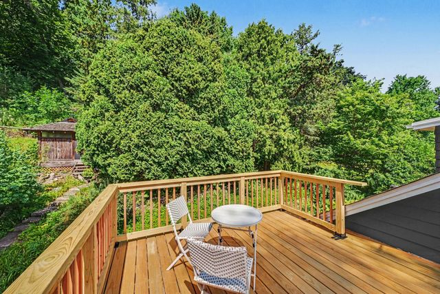 885 Old Lexington Avenue, Saint Paul, MN 55116