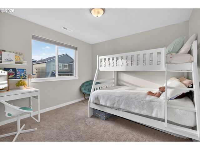 11715 Se DOG MOUNTAIN Ter, Happy Valley, OR 97086