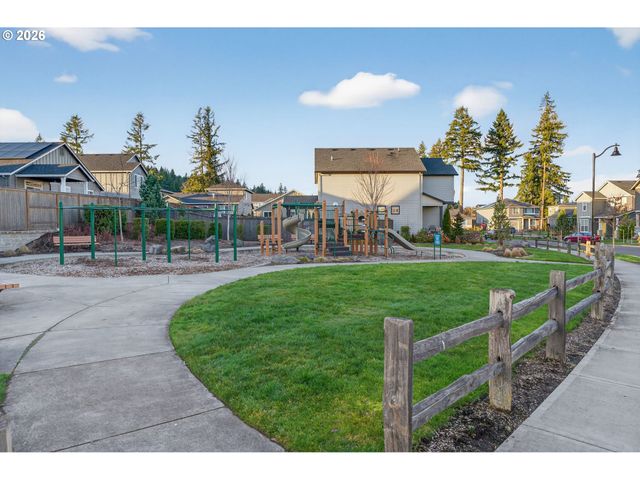 11715 Se DOG MOUNTAIN Ter, Happy Valley, OR 97086