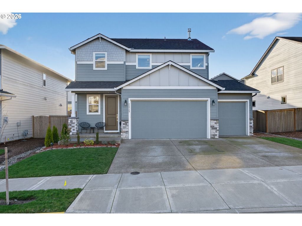 11715 Se DOG MOUNTAIN Ter, Happy Valley, OR 97086