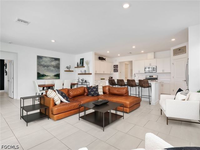 20199 Hartford BLVD, Estero, FL 33928