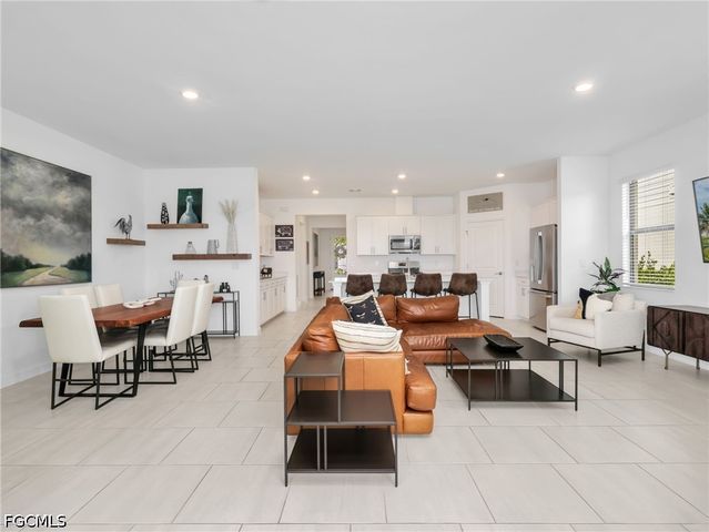 20199 Hartford BLVD, Estero, FL 33928