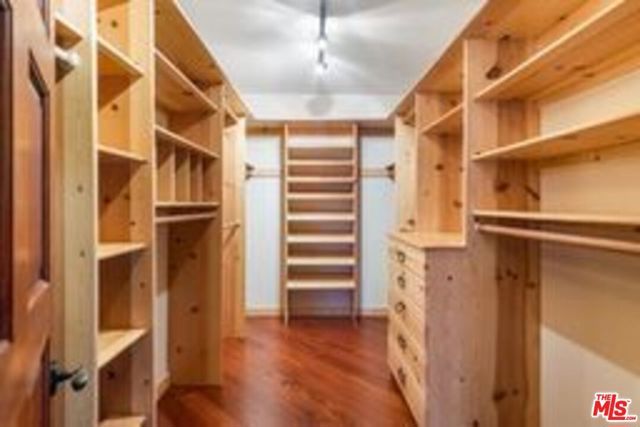 16141 Bayberry Place, Sherman Oaks, CA 91403