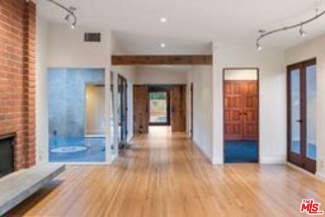 16141 Bayberry Place, Sherman Oaks, CA 91403