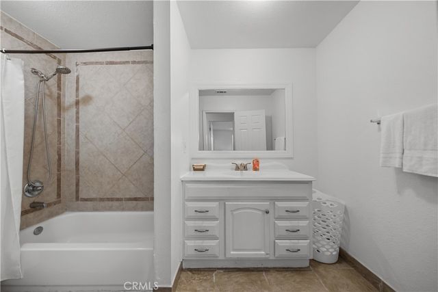 18319 Norwalk Boulevard, Artesia, CA 90701