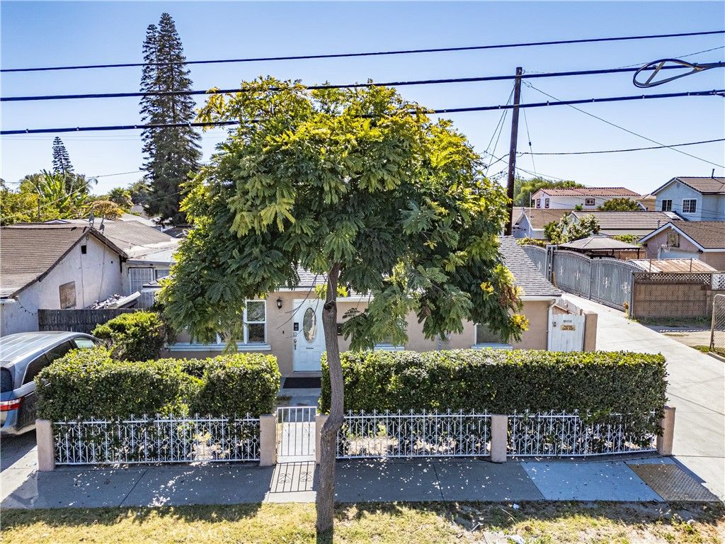 18319 Norwalk Boulevard, Artesia, CA 90701