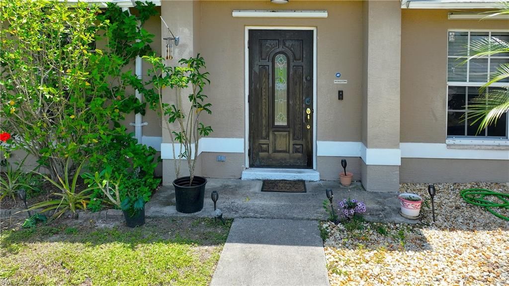 97 Blackstone DR, FORT MYERS, FL 33913 — photo 5