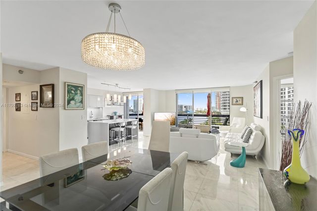 19101 NE 36th Ct 902, Aventura, FL 33180