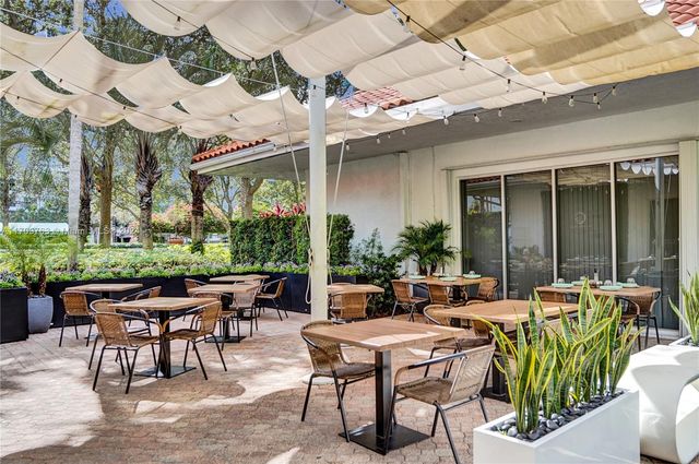 19101 NE 36th Ct 902, Aventura, FL 33180