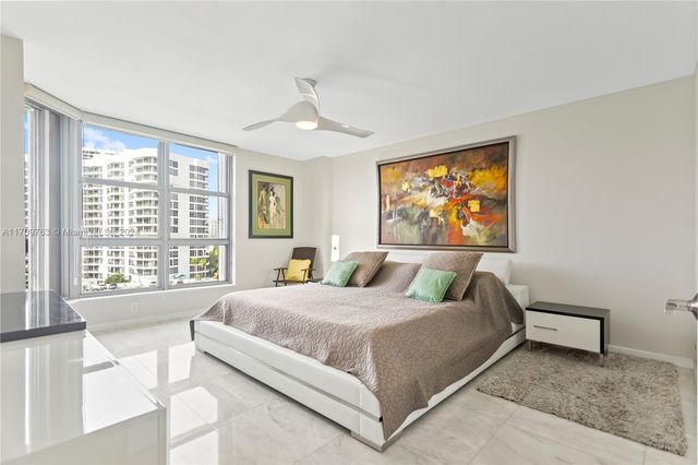 19101 NE 36th Ct 902, Aventura, FL 33180