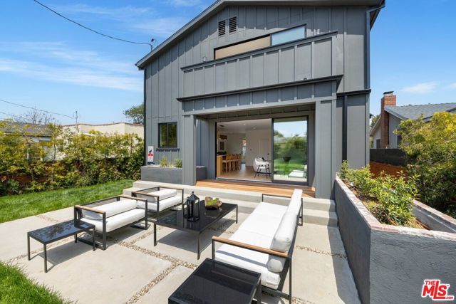 4323 Beethoven Street, Los Angeles, CA 90066