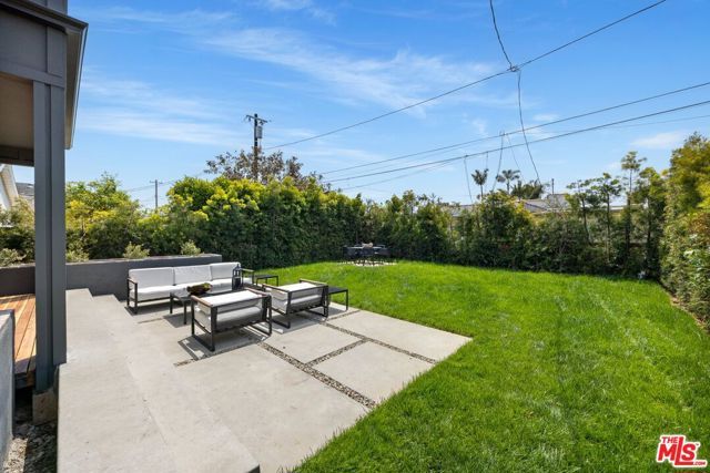 4323 Beethoven Street, Los Angeles, CA 90066