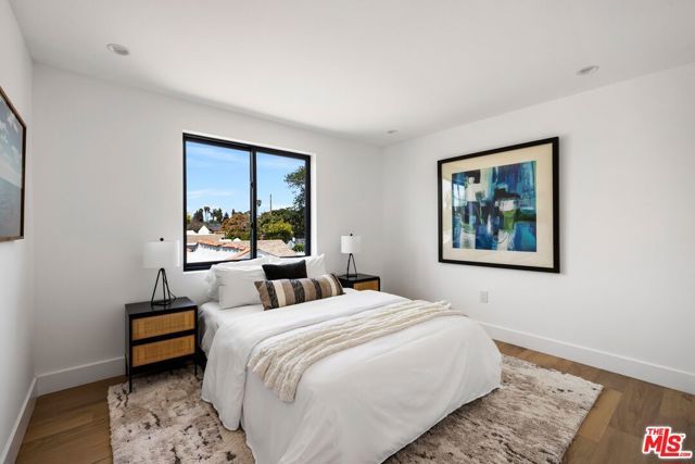 4323 Beethoven Street, Los Angeles, CA 90066