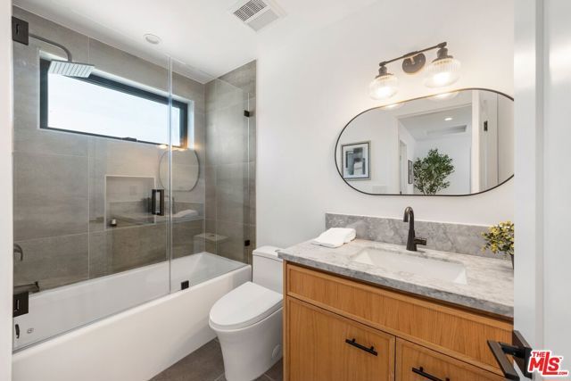 4323 Beethoven Street, Los Angeles, CA 90066