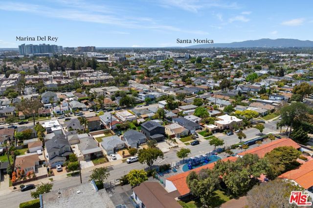 4323 Beethoven Street, Los Angeles, CA 90066