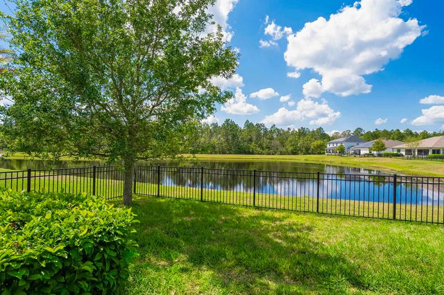 494 Aventurine Ave, St Augustine, FL 32086