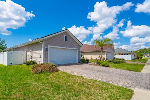 494 Aventurine Ave, St Augustine, FL 32086