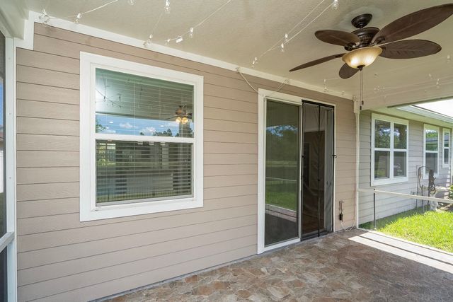 494 Aventurine Ave, St Augustine, FL 32086