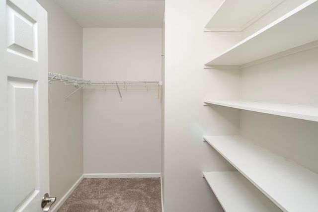 494 Aventurine Ave, St Augustine, FL 32086