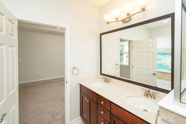 494 Aventurine Ave, St Augustine, FL 32086