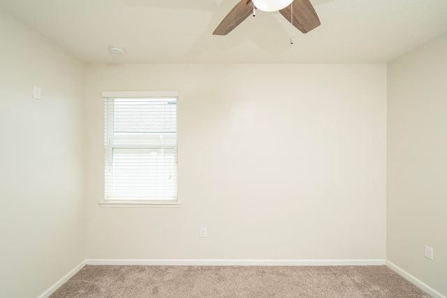 494 Aventurine Ave, St Augustine, FL 32086