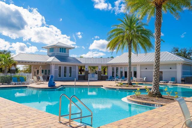 494 Aventurine Ave, St Augustine, FL 32086