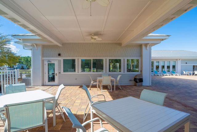 494 Aventurine Ave, St Augustine, FL 32086