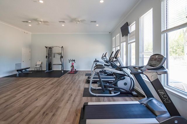 494 Aventurine Ave, St Augustine, FL 32086