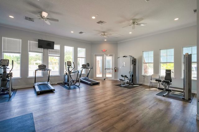 494 Aventurine Ave, St Augustine, FL 32086