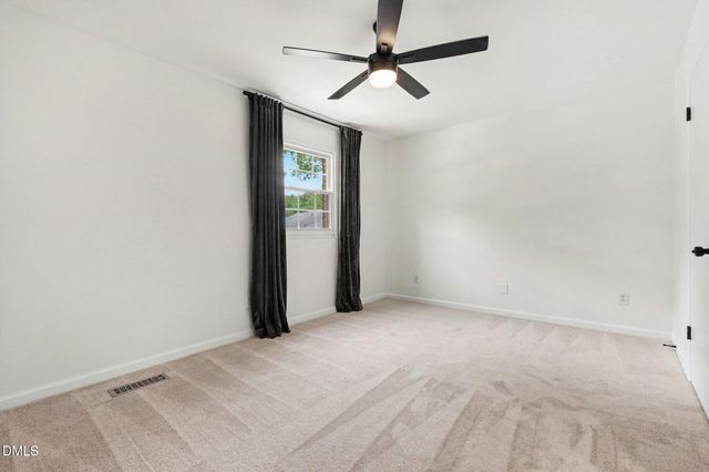 6561 New Market Way, Raleigh, NC 27615