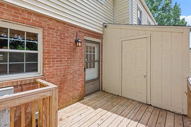 6561 New Market Way, Raleigh, NC 27615