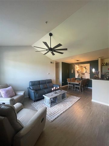 4802 51ST STREET W 423, Bradenton, FL 34210